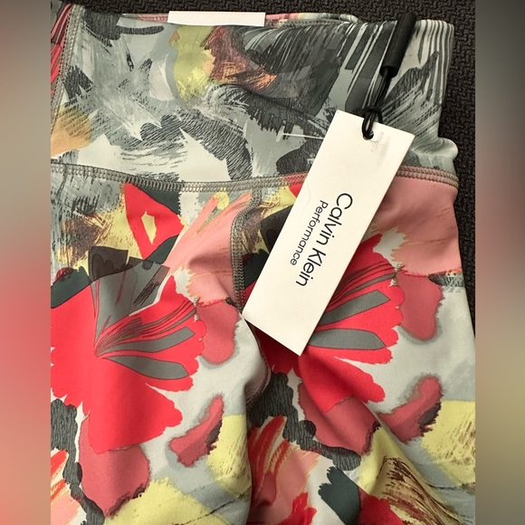 Calvin Klein Performance Floral Print Leggings - Picture 12 of 12